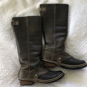 *RARE* discontinued Sorel boots